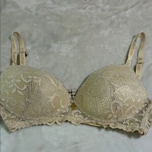 Bebe Cream Lace Underwire Bra